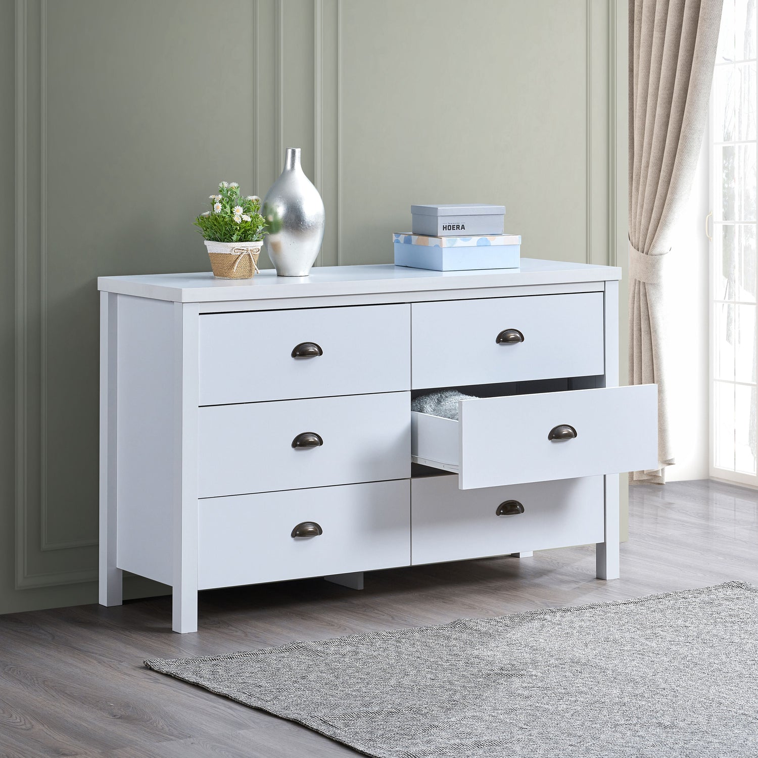Dresser & Mirror