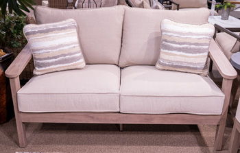 Francis Beach - Loveseat With Cushion - Natural / Gray
