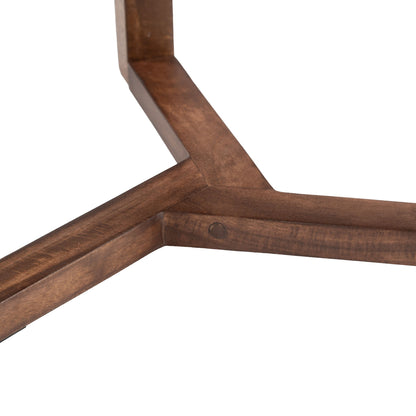 Macaria - Table
