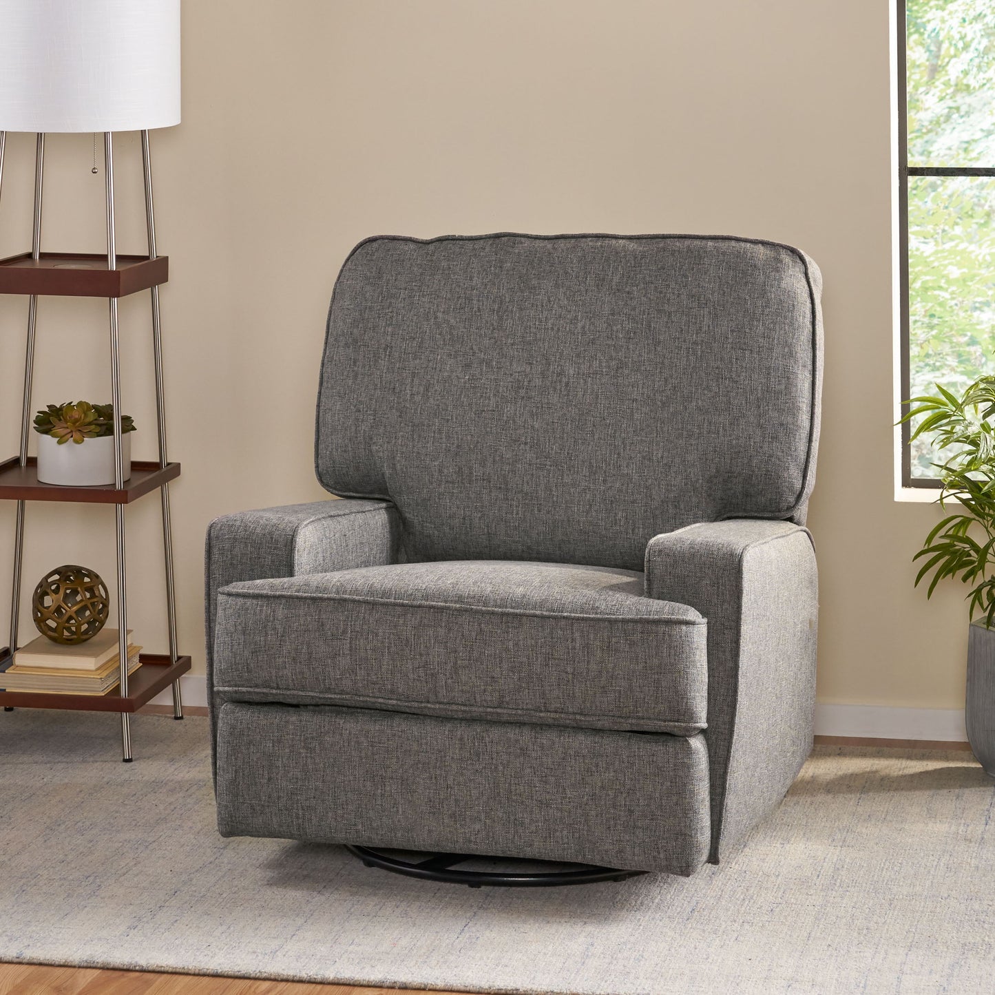 Wide Manual Standard Recliner