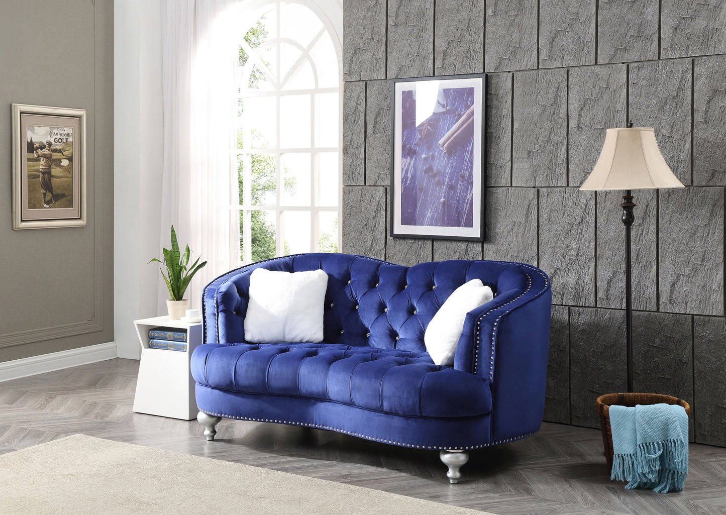 Jewel Loveseat