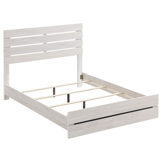 Geary - 4 Piece King Panel Bedroom Set With 2 Nightstands And Dresser - White