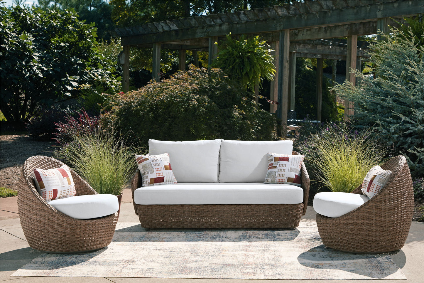 Cardiff Beach - Loveseat, Swivel Chairs Set (Set of 3) - Beige