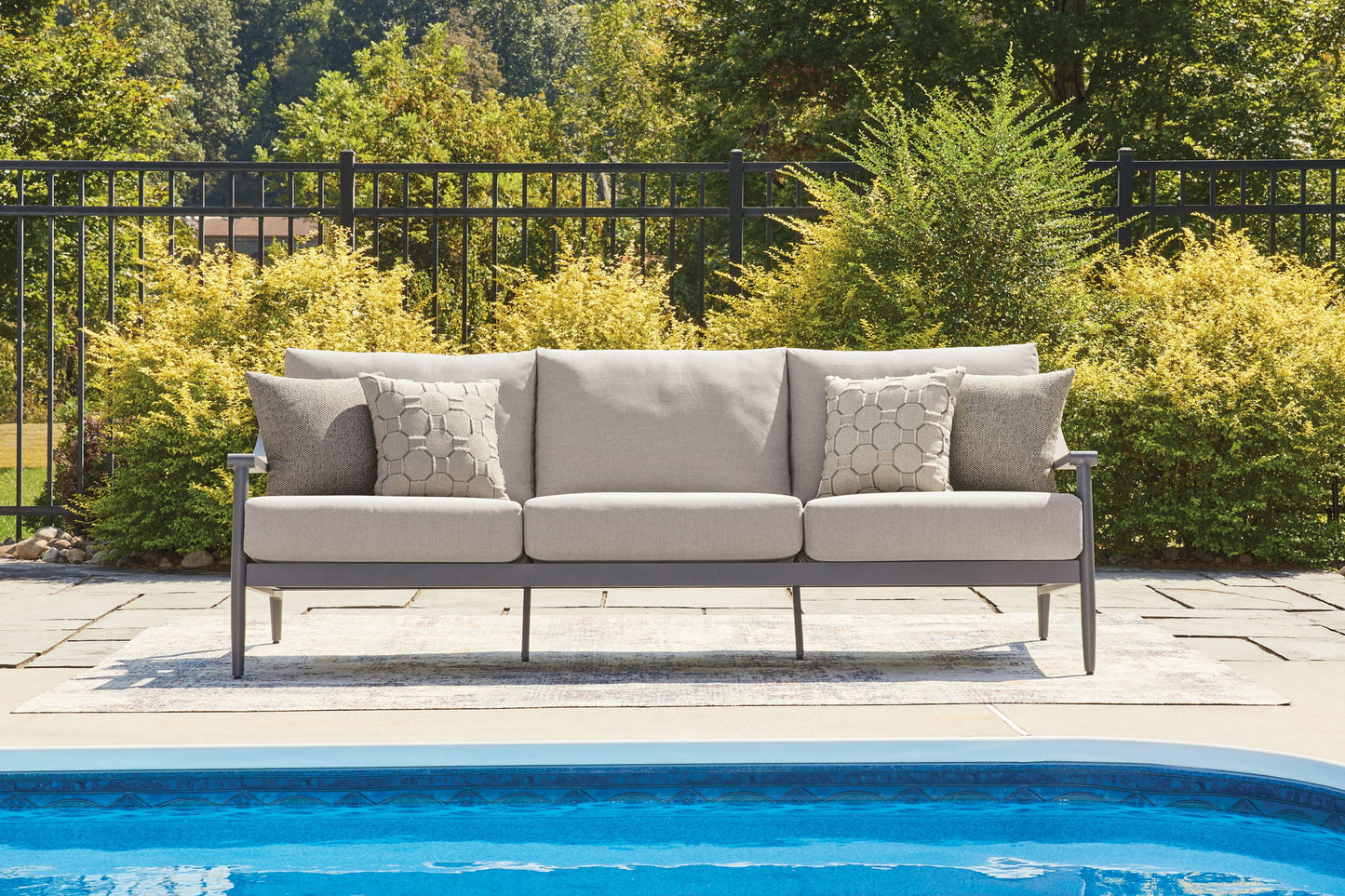North Island - Sofa With Cushion - Gray